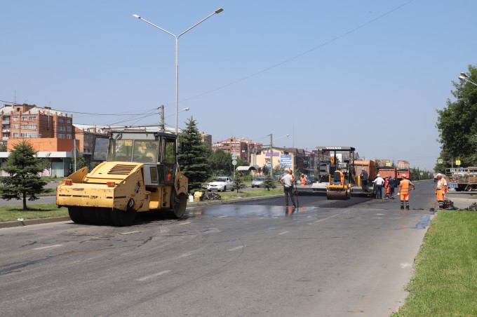 К ремонту и строительству дорог Владикавказа приступили 7 подрядных организаций.