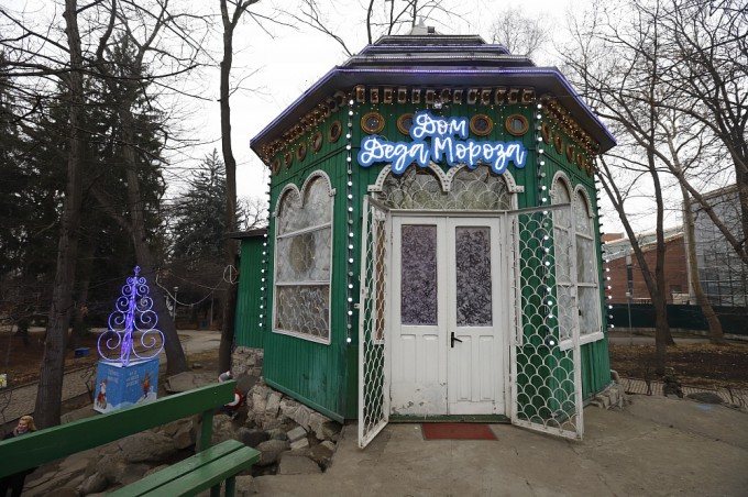Владикавказский Дом Деда Мороза посетили более 1000 детей