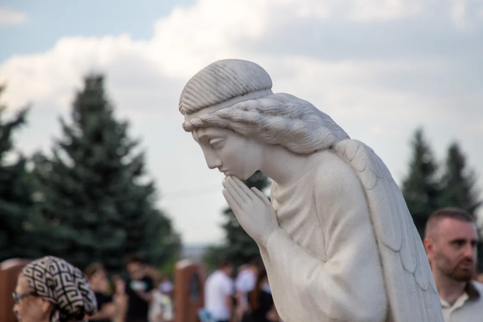 Сегодня в Беслане завершается трехдневная Вахта памяти. 