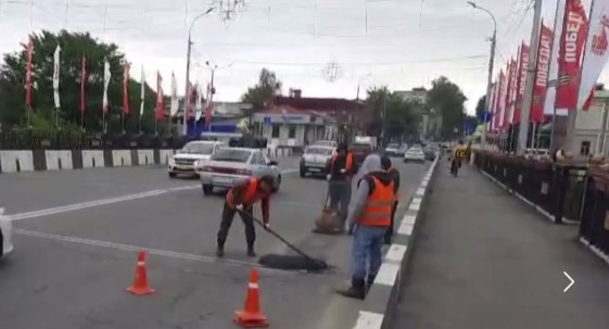  За прошедшую рабочую неделю сотрудники муниципального предприятия "Спецэкосервис" отремонтировали: