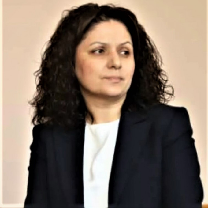 Поздравление заместителя главы администрации г.Владикавказа Мадины Ходовой с Днем учителя