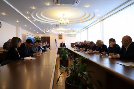 В АМС г. Владикавказа прошло аппаратное совещание