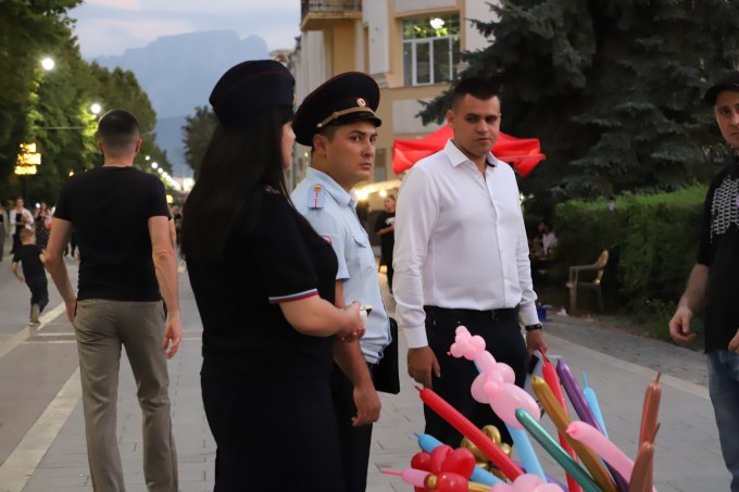 Во Владикавказе продолжается работа по выявлению мест незаконной торговли