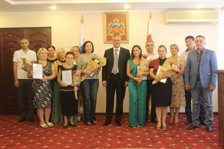 Борис Албегов поблагодарил жителей Владикавказа за вклад в развитие городской среды 