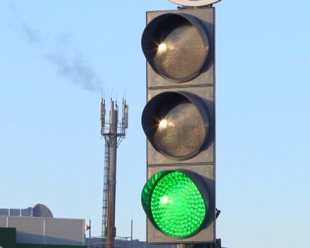 Перекресток улиц Московская-Х. Мамсурова-Весенняя модернизирован