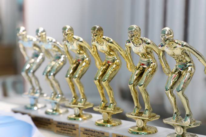 Во Владикавказе проходят первенство по плаванию среди самых маленьких.