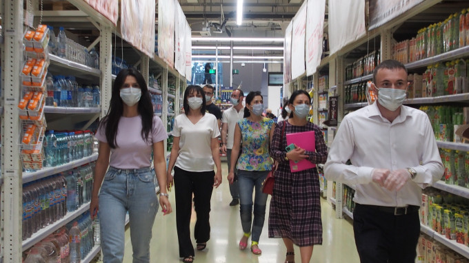 Во Владикавказе проходят рейды по соблюдению санитарно-эпидемиологических норм