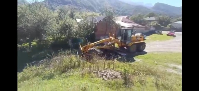 По поручению Главы республики Сергея Меняйло выполнили дорожные работы в селе Балта и на территории СНТ «Хурзарин» 
