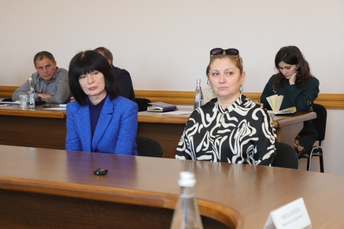 Вячеслав Мильдзихов провел прием граждан. 