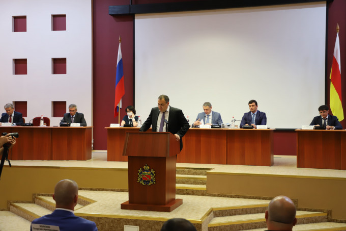 Во Владикавказе состоялась одиннадцатая сессия Собрания представителей