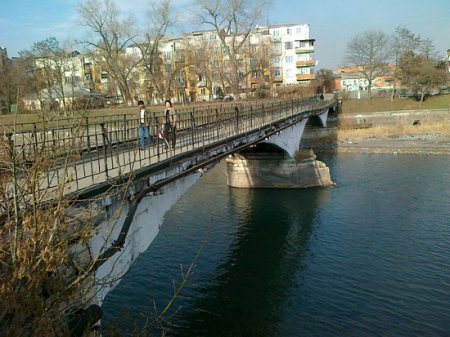 Майран Тамаев: «Движение по мосту на ул. Пашковского опасно"