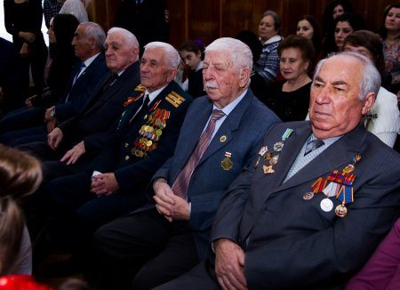 Праздничный концерт для ветеранов