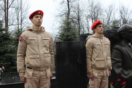 Во Владикавказе почтили память Владимира Зангиева