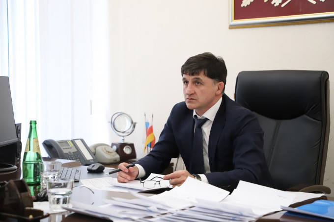 Тамерлан Фарниев провёл приём граждан в Левобережной префектуре 