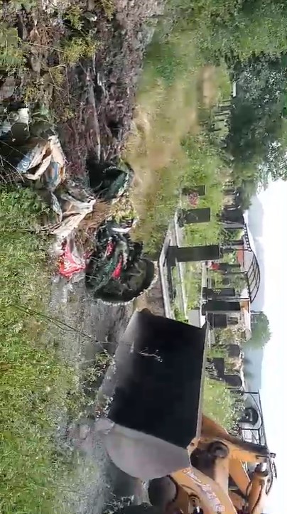 На территории Гизельского кладбища ликвидировали стихийные свалки