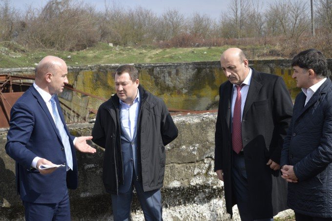 Замминистра строительства и ЖКХ РФ Максим Егоров поддержал планы по реконструкции очистных сооружений г.Владикавказа