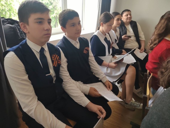 Во Владикавказе состоялся муниципальный конкурс исследовательских работ «Неугасима память поколений».