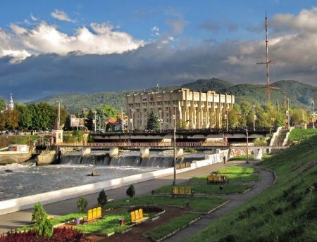 АМС г.Владикавказа возвращено в собственность 10 земельных участков