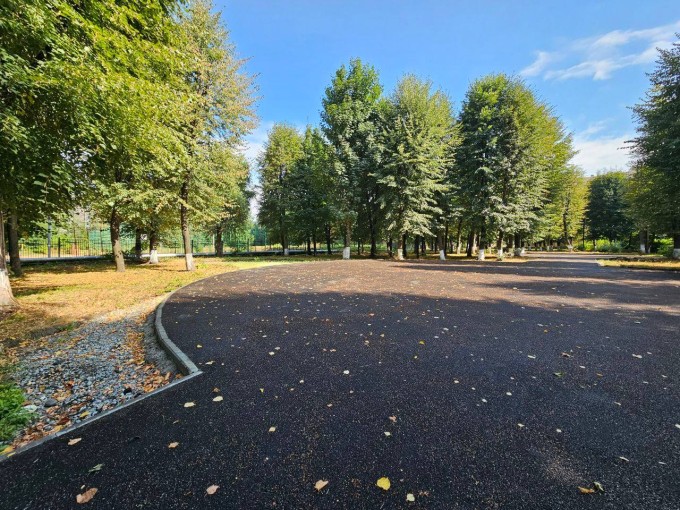 Ремонт в сквере возле школы №29 выходит на финишную прямую