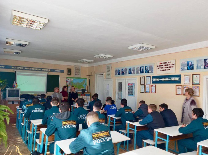 Вопросы профилактики правонарушений среди подростков и молодежи обсудили со студентами «Профессионального училища №5».