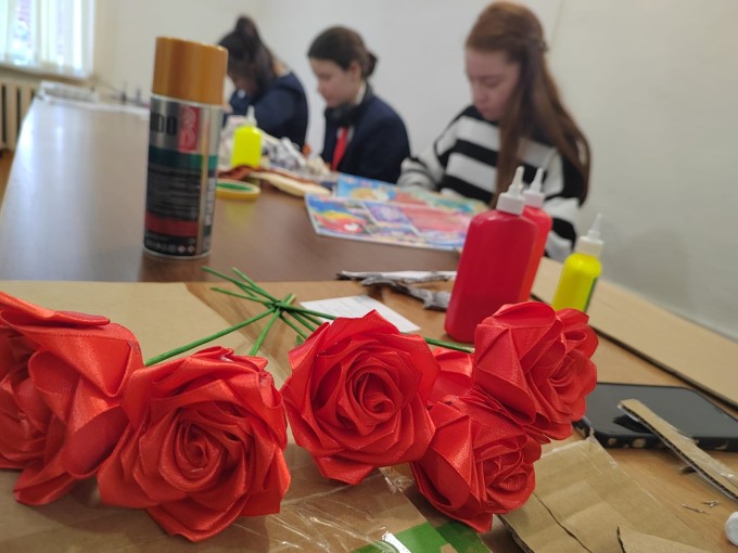 Во Владикавказе состоялся конкурс декоративно-прикладного искусства «Сувениры Победы». 