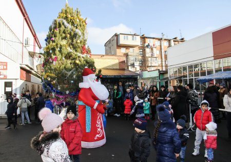 Новогодняя сказка для жителей 11-го микрорайона