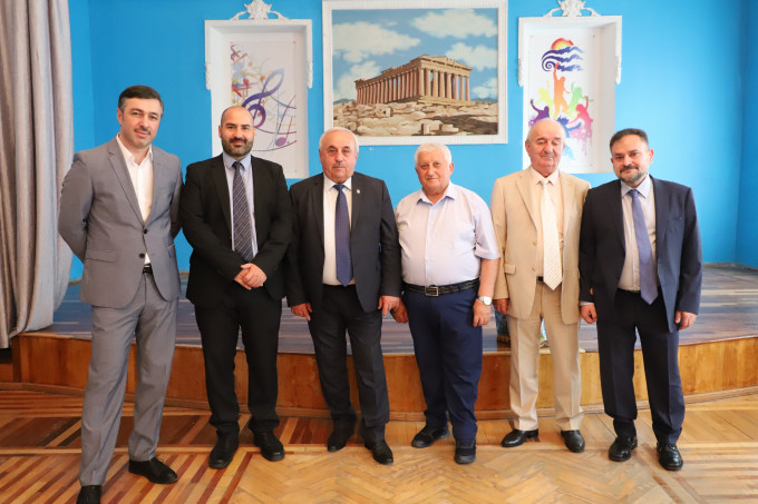 Владикавказ посетил генеральный консул Греции в Новороссийске Стаматис Мессинис