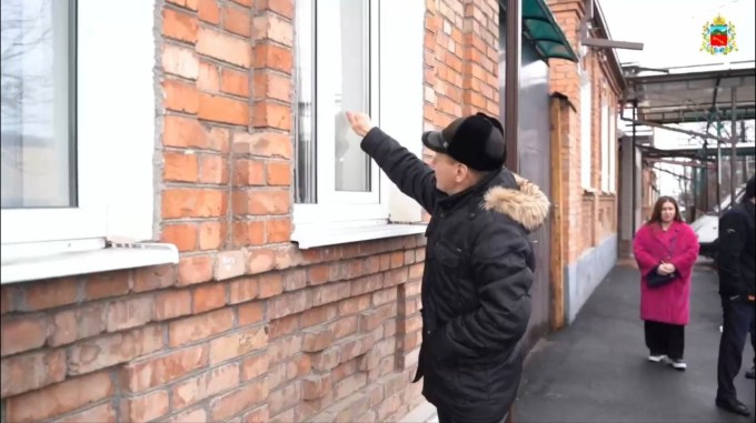 С жителями Владикавказа проводят разъяснительные беседы о правилах складирования мусора