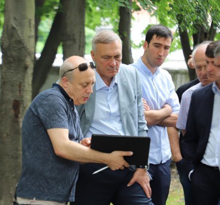 Во Владикавказе начата реконструкция центрального парка им. К.Л.Хетагурова