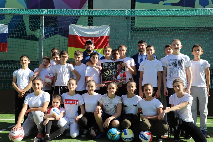 Депутат Собрания представителей г. Владикавказ провёл открытый урок в школе