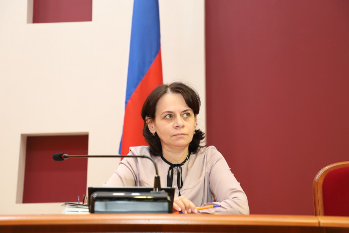Новым руководителем управления образования назначена Альбина Дзлиева